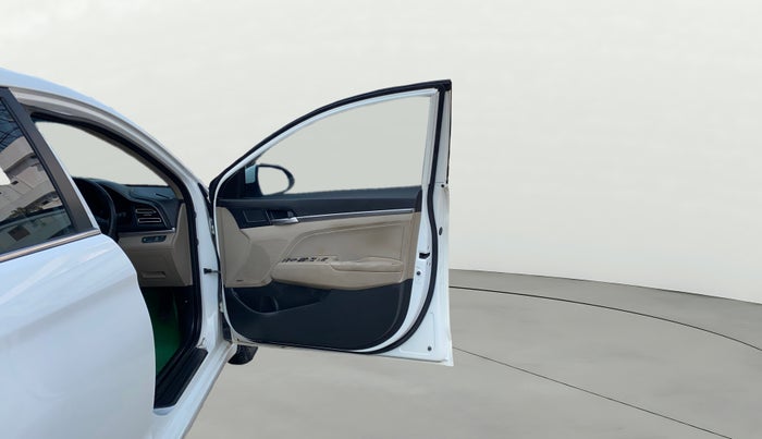 2021 Hyundai New Elantra 2.0 SX MT PETROL, Petrol, Manual, 34,922 km, RHS Front Door