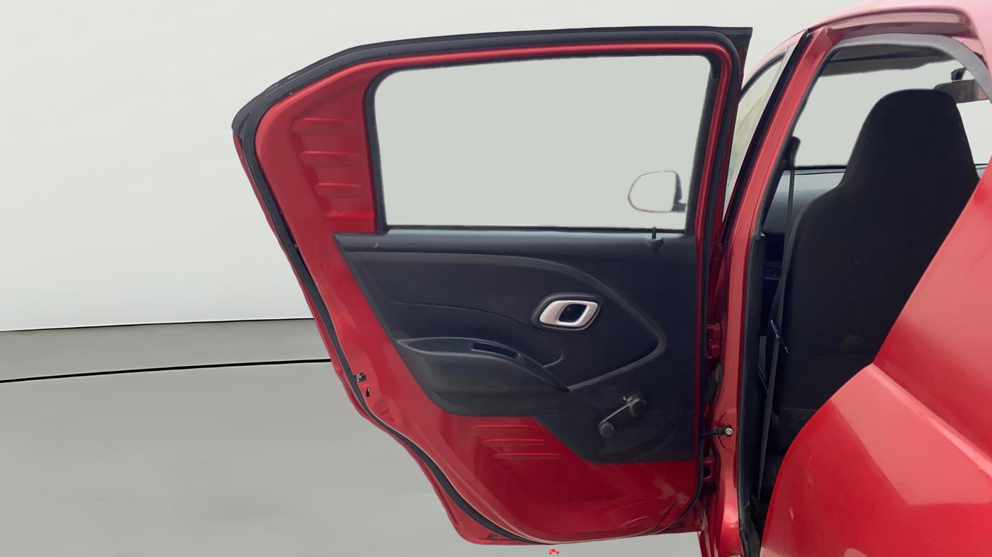 2018 Datsun Redi Go T (O), Petrol, Manual, 27,983 km, LHS Rear Door