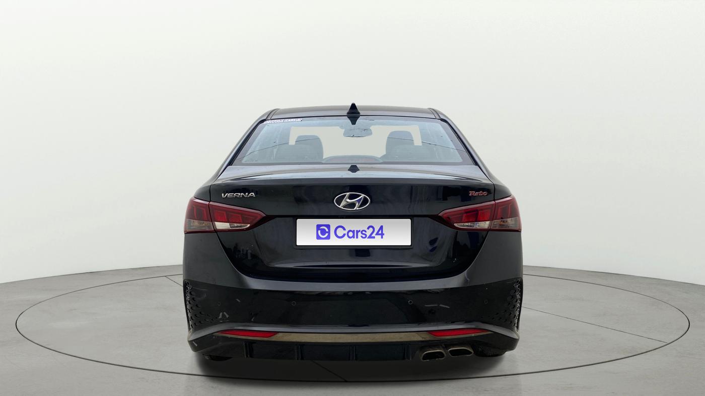2022 Hyundai Verna SX (O) 1.0 TURBO DCT, Petrol, Automatic, 65,808 km, Back/Rear