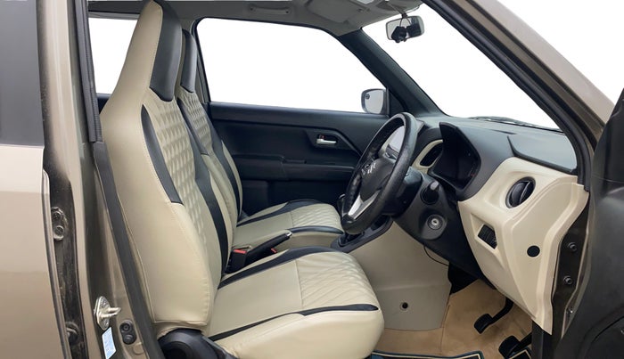 2019 Maruti New Wagon-R VXI 1.2, Petrol, Manual, 1,15,521 km, Right Side Front Door Cabin