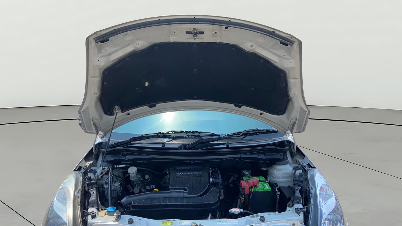 2015 Maruti Swift Dzire ZXI, Petrol, Manual, 76,554 km, Open Bonet