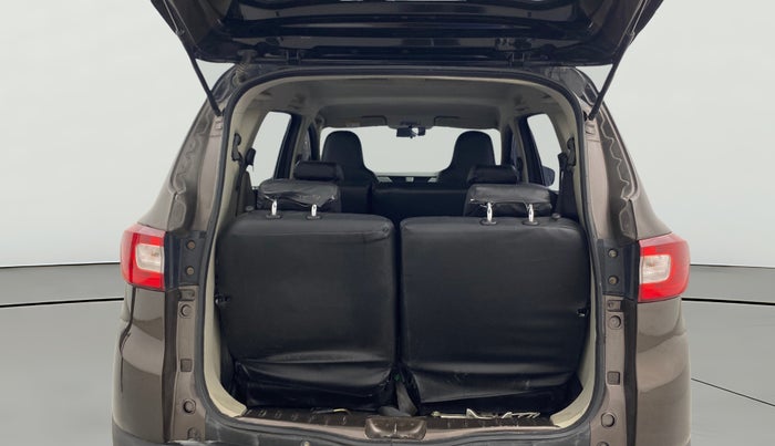 2022 Renault TRIBER RXT, Petrol, Manual, 48,648 km, Boot Open Zoomed View