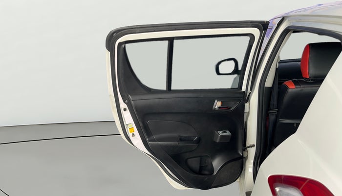 2012 Maruti Swift LDI, Diesel, Manual, 82,400 km, LHS Rear Door