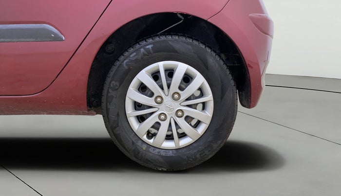 2015 Hyundai i10 SPORTZ 1.1, Petrol, Manual, 31,738 km, Left Rear Wheel