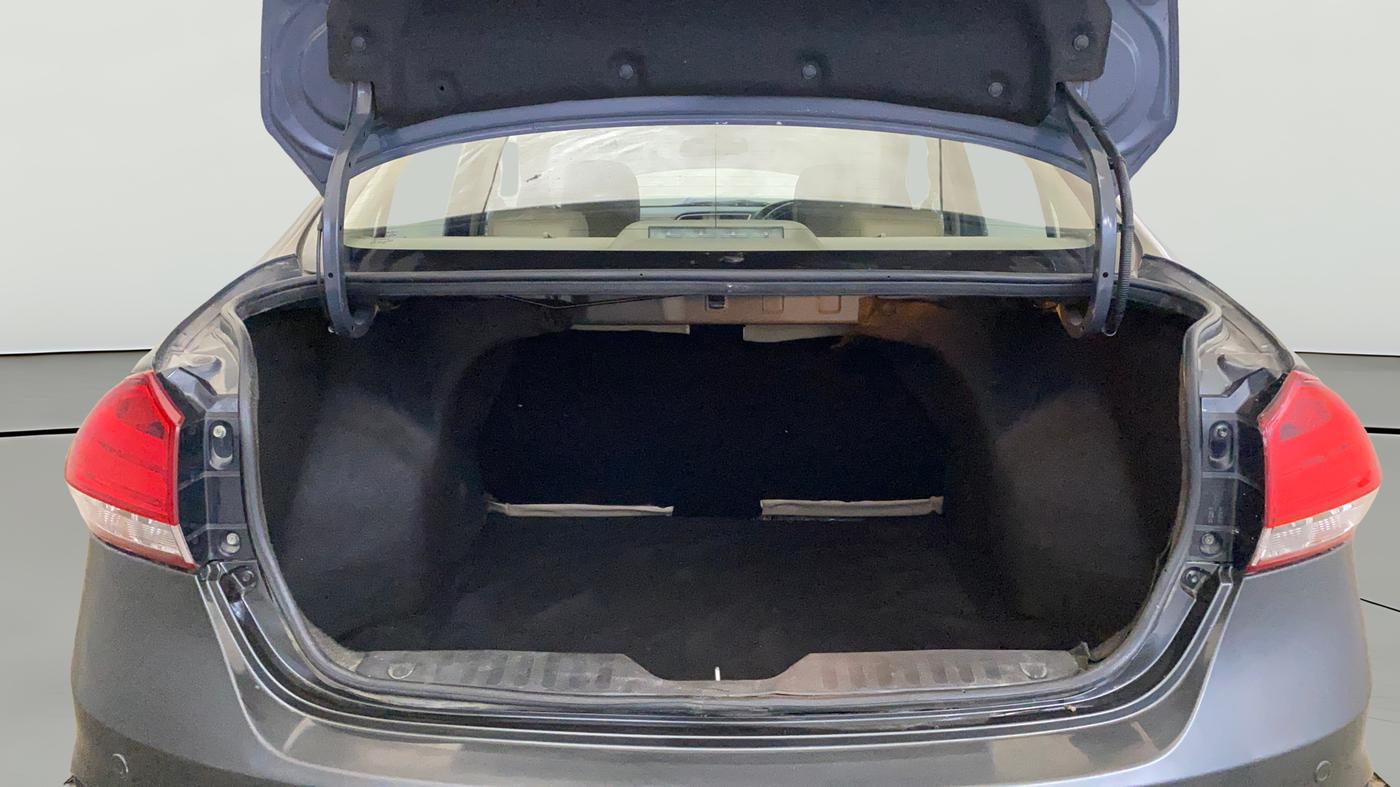 2023 Maruti Ciaz ZETA 1.5 SHVS MT PETROL, Petrol, Manual, 70,512 km, Boot Open Zoomed View