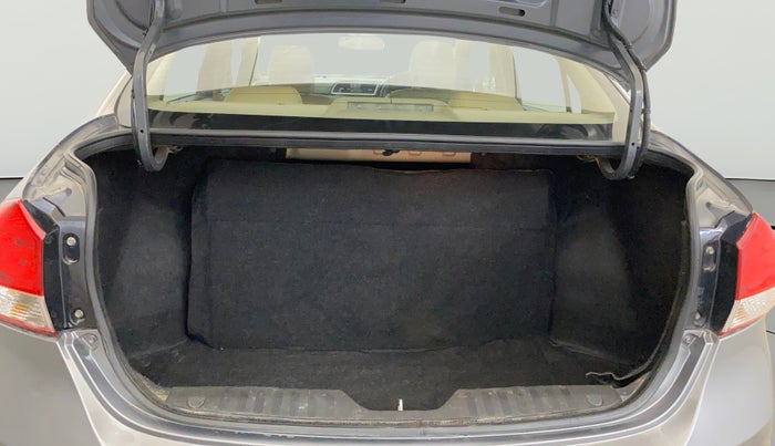 2015 Maruti Ciaz ZXI+, CNG, Manual, 78,804 km, Boot Open Zoomed View