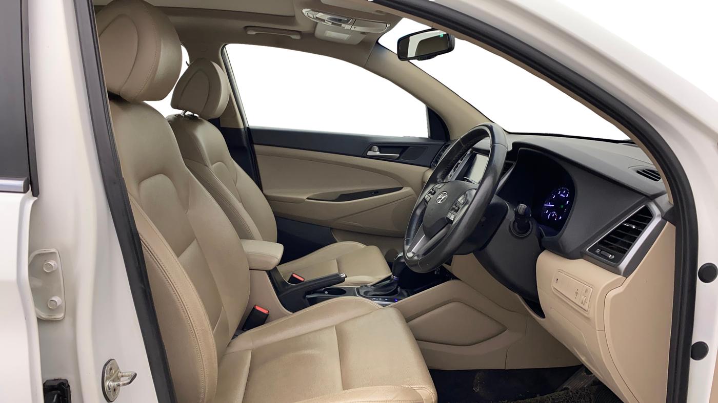 2019 Hyundai Tucson GL (O) 2WD AT PETROL, Petrol, Automatic, 44,960 km, Right Side Front Door Cabin