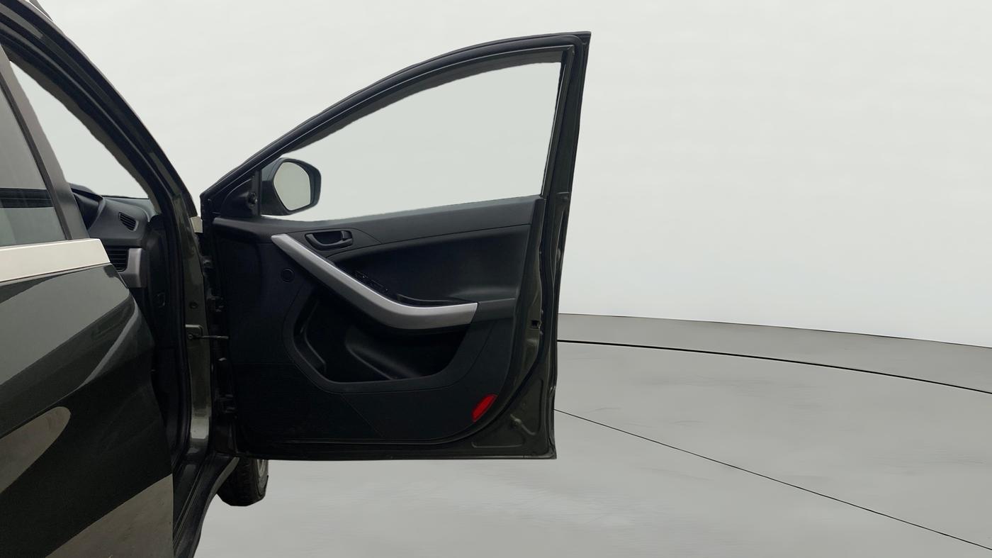 2023 Tata NEXON XM SUNROOF PETROL, Petrol, Manual, 58,215 km, RHS Front Door