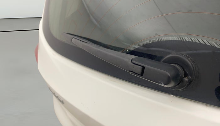 2017 Tata Tiago XZA PETROL, CNG, Automatic, 1,09,635 km, Rear Wiper