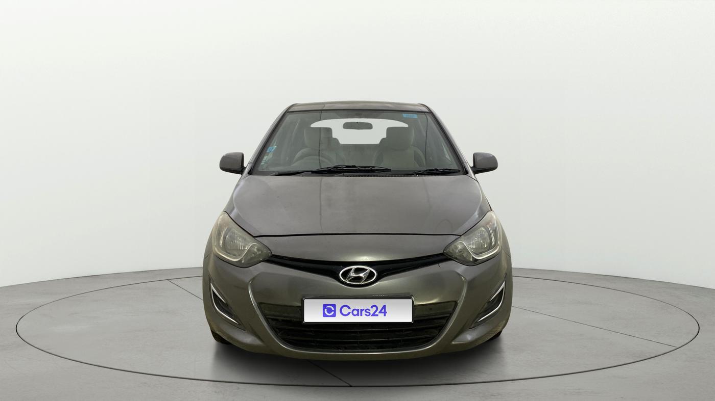 2013 Hyundai i20 MAGNA 1.2, Petrol, Manual, 1,43,751 km, Front