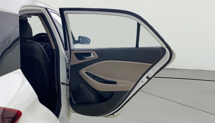 2020 Hyundai Elite i20 SPORTZ PLUS 1.2, CNG, Manual, 87,354 km, RHS Rear Door