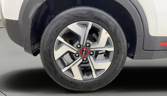 2022 KIA SONET GTX PLUS 1.5, Diesel, Manual, 11,309 km, Right Rear Wheel