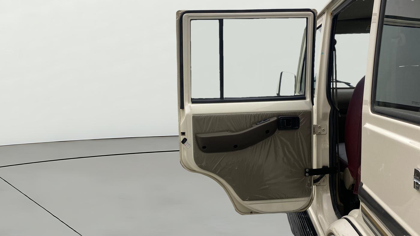 2022 Mahindra Bolero B6, Diesel, Manual, 1,21,565 km, LHS Rear Door