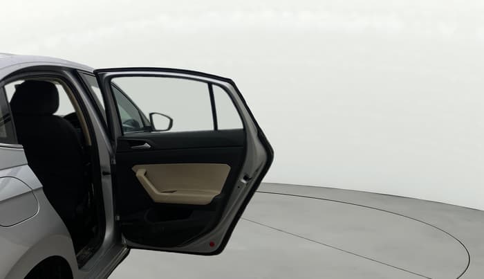 2022 Volkswagen VIRTUS TOPLINE TSI 1.0 AT, Petrol, Automatic, 87,598 km, RHS Rear Door