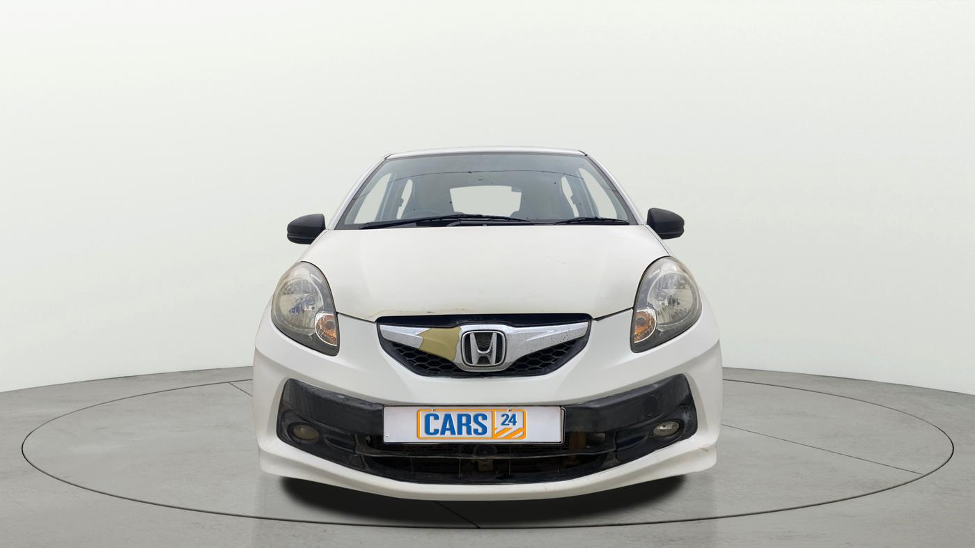 2013 Honda Brio V MT, Petrol, Manual, 1,08,343 km, Front