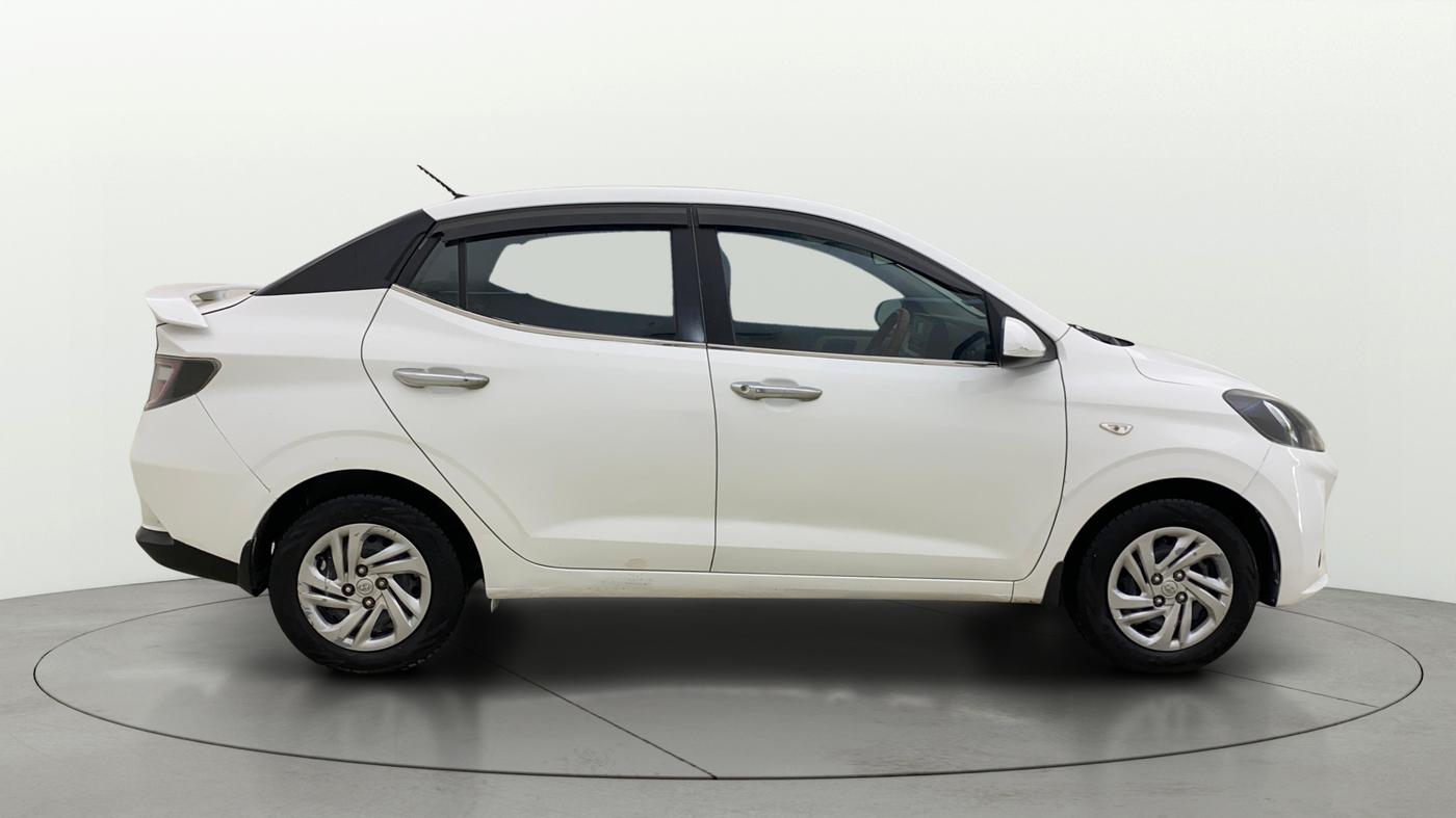 2022 Hyundai AURA S 1.2 CNG, CNG, Manual, 1,36,686 km, Right Side View