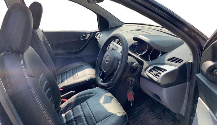 2019 Tata TIGOR XZ PLUS PETROL, CNG, Manual, 1,24,814 km, Right Side Front Door Cabin