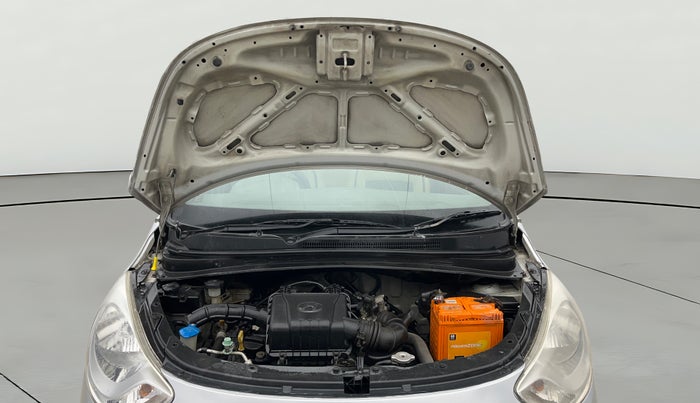 2015 Hyundai i10 SPORTZ 1.1, Petrol, Manual, 75,400 km, Open Bonet