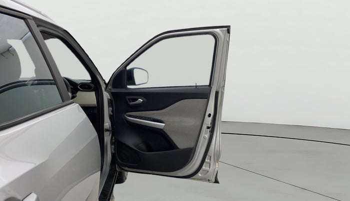 2022 Nissan MAGNITE XL, Petrol, Manual, 34,452 km, RHS Front Door