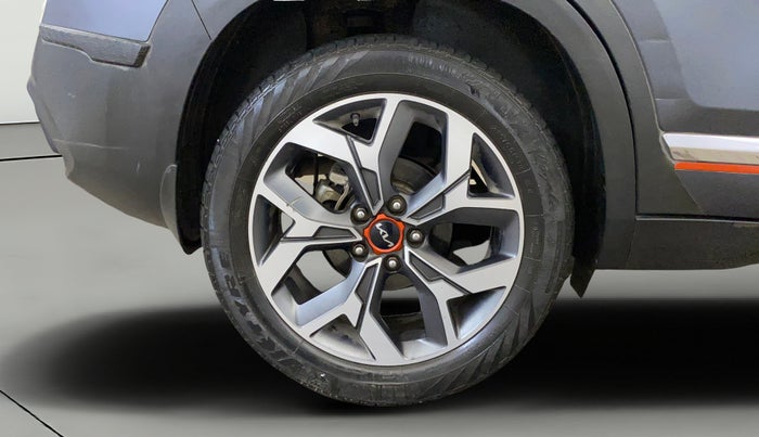 2021 KIA SELTOS X LINE 1.4 PETROL DCT, Petrol, Automatic, 37,621 km, Right Rear Wheel