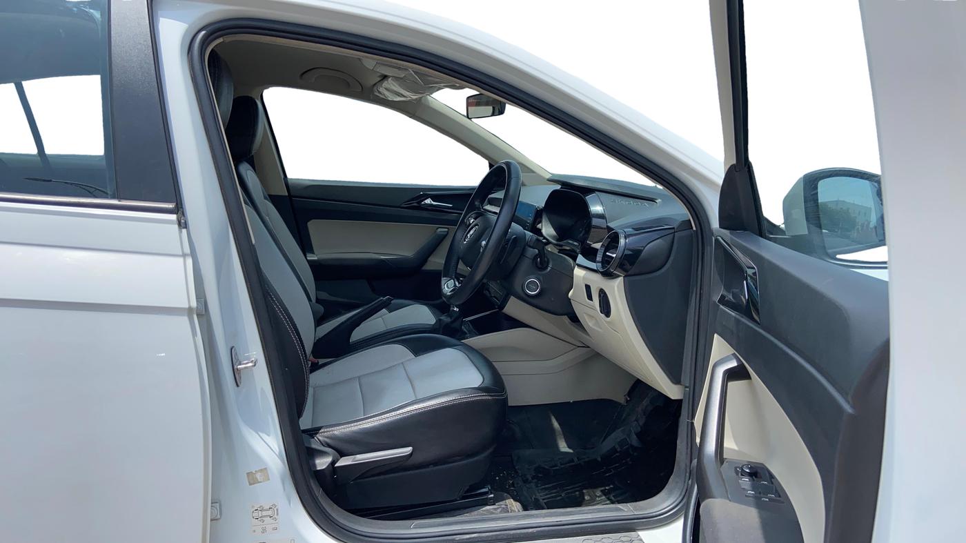 2023 Skoda SLAVIA AMBITION 1.0L TSI AT, Petrol, Automatic, 75,687 km, Right Side Front Door Cabin