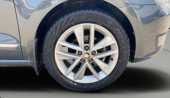 2020 Skoda Rapid STYLE AT TSI, Petrol, Automatic, 56,885 km, Right Front Wheel