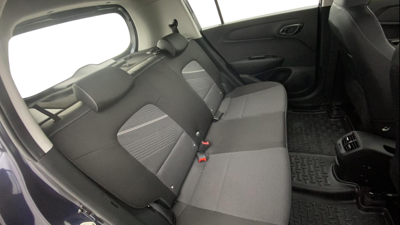 2025 Hyundai EXTER  SX 1.2 AMT, Petrol, Automatic, 1,140 km, Right Side Rear Door Cabin