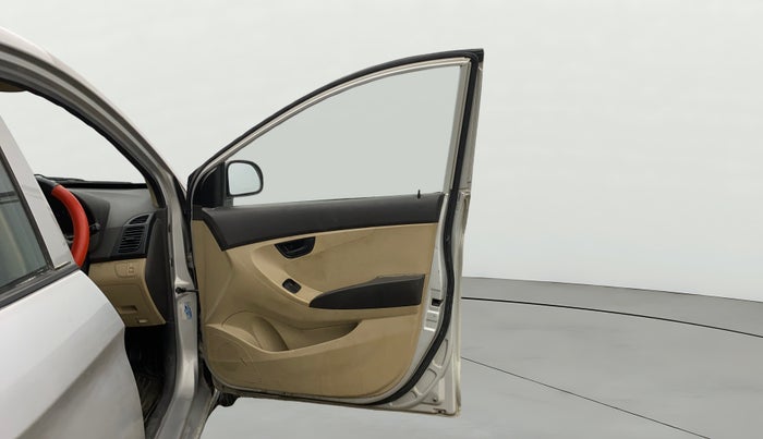 2015 Hyundai Eon ERA +, Petrol, Manual, 54,183 km, RHS Front Door