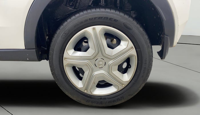2018 Tata NEXON XE PETROL, Petrol, Manual, 40,444 km, Left Rear Wheel