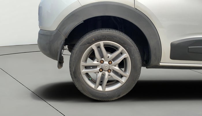 2021 Renault TRIBER RXZ AMT, Petrol, Automatic, 18,702 km, Right Rear Wheel