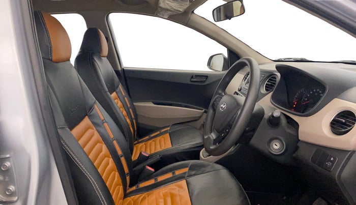 2018 Hyundai Xcent S 1.2, Petrol, Manual, 64,586 km, Right Side Front Door Cabin