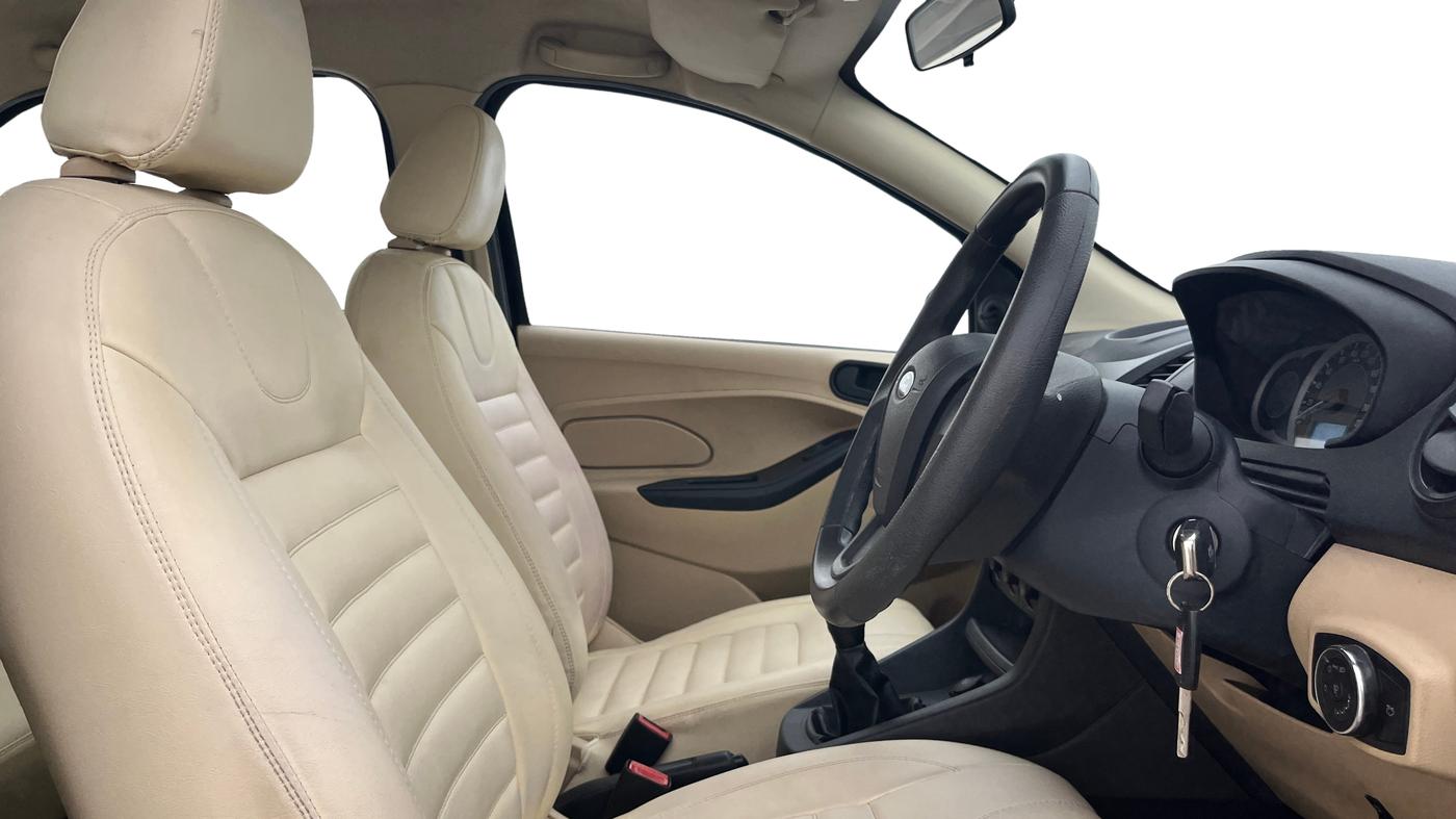 2016 Ford Figo Aspire AMBIENTE 1.2 PETROL, Petrol, Manual, 36,653 km, Right Side Front Door Cabin