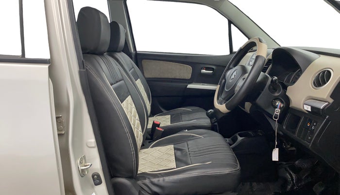 2014 Maruti Wagon R 1.0 VXI, Petrol, Manual, 34,718 km, Right Side Front Door Cabin
