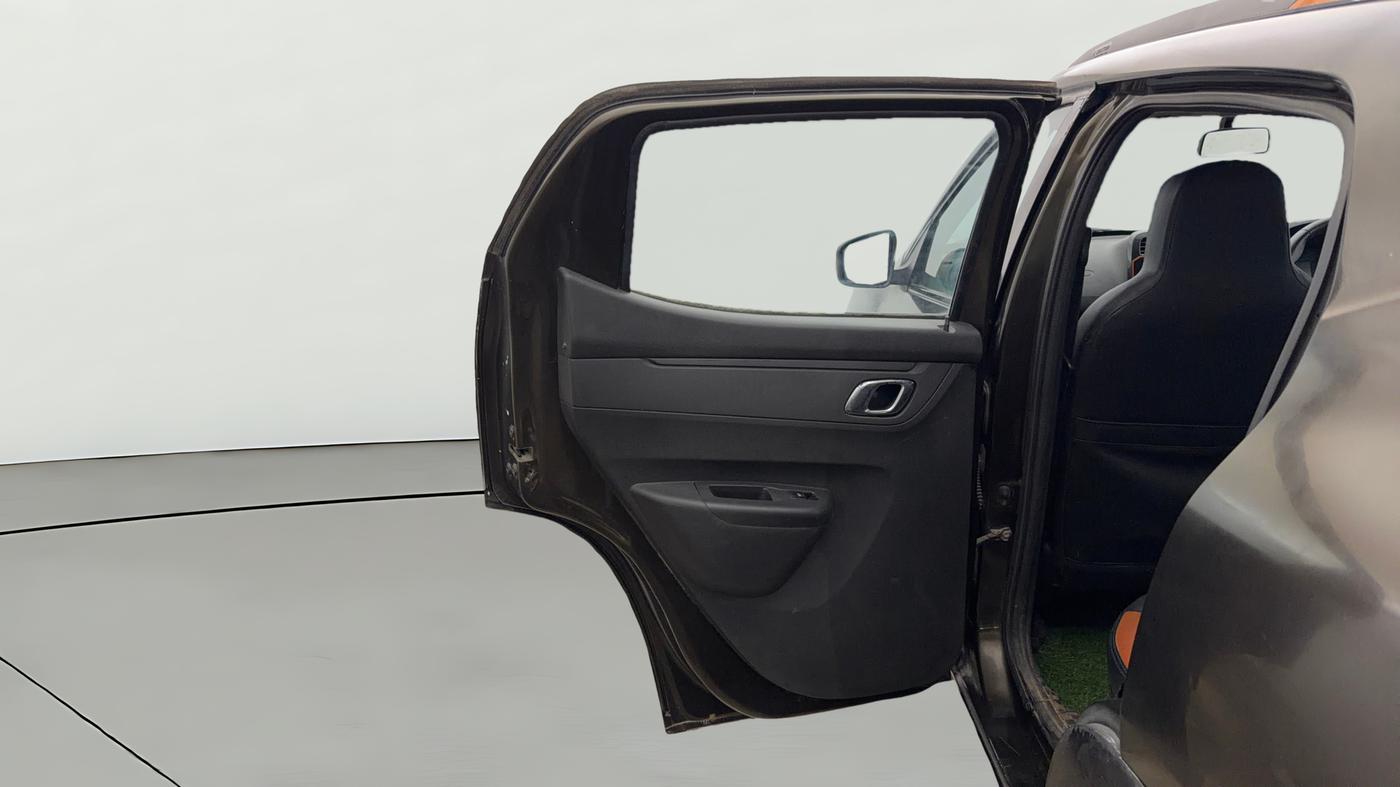 2021 Renault Kwid CLIMBER 1.0 (O), CNG, Manual, 48,650 km, LHS Rear Door