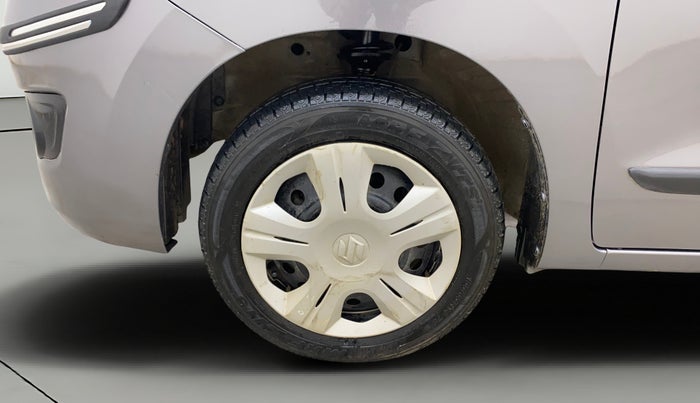 2015 Maruti Wagon R 1.0 VXI, Petrol, Manual, 73,630 km, Left Front Wheel