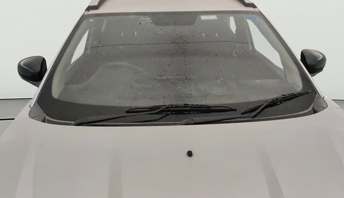 2021 Renault Kiger RXZ AMT, Petrol, Automatic, 26,027 km, Front Windshield