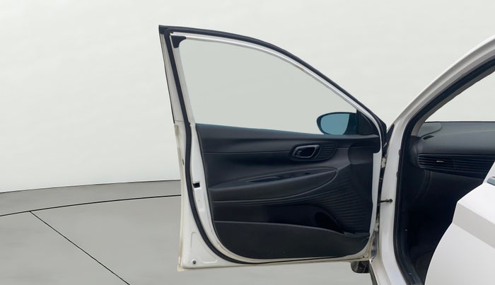 2021 Hyundai NEW I20 SPORTZ 1.2 AT, Petrol, Automatic, 90,600 km, LHS Front Door