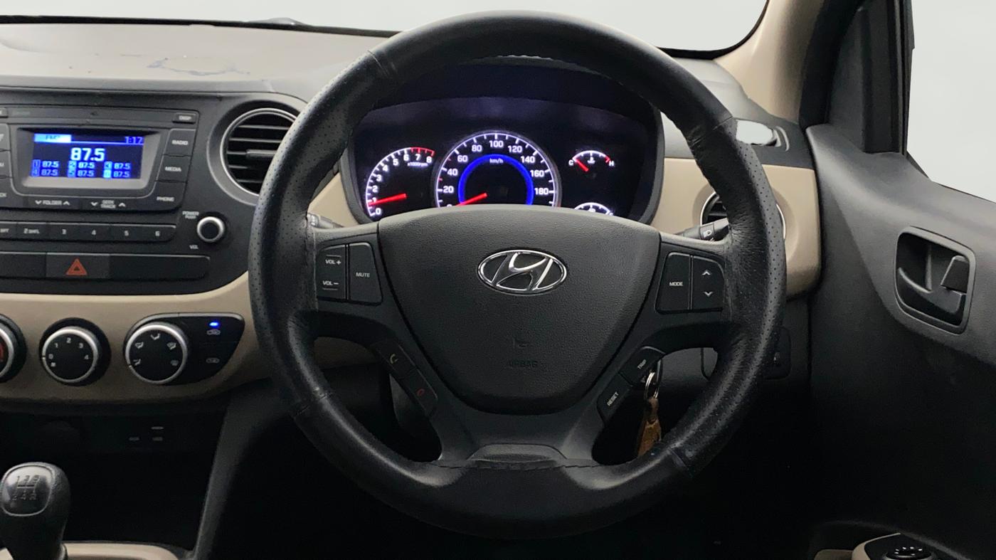 2019 Hyundai Grand i10 MAGNA 1.2 KAPPA VTVT, Petrol, Manual, 23,617 km, Steering Wheel Close Up