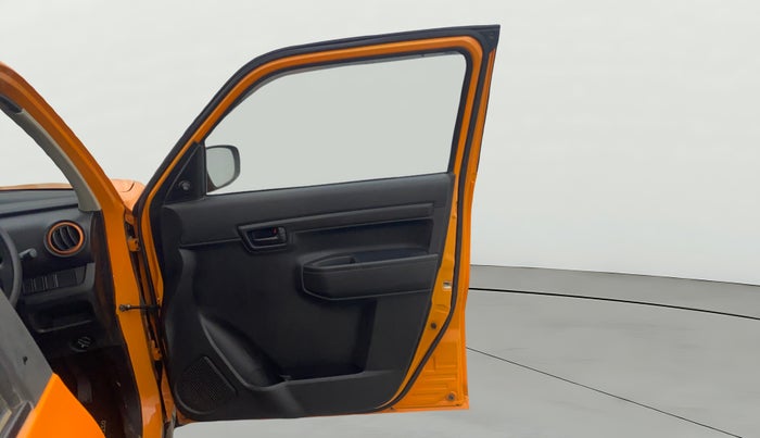 2020 Maruti S PRESSO VXI PLUS AMT, Petrol, Automatic, 25,092 km, RHS Front Door