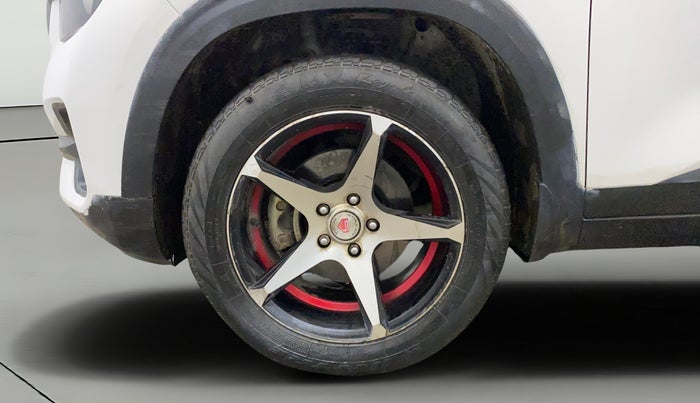 2023 KIA SELTOS HTK 1.5 PETROL, CNG, Manual, 45,367 km, Left Front Wheel