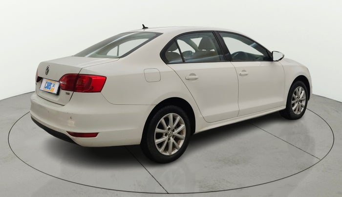 2014 Volkswagen Jetta COMFORTLINE TSI, Petrol, Manual, 1,11,587 km, Right Back Diagonal