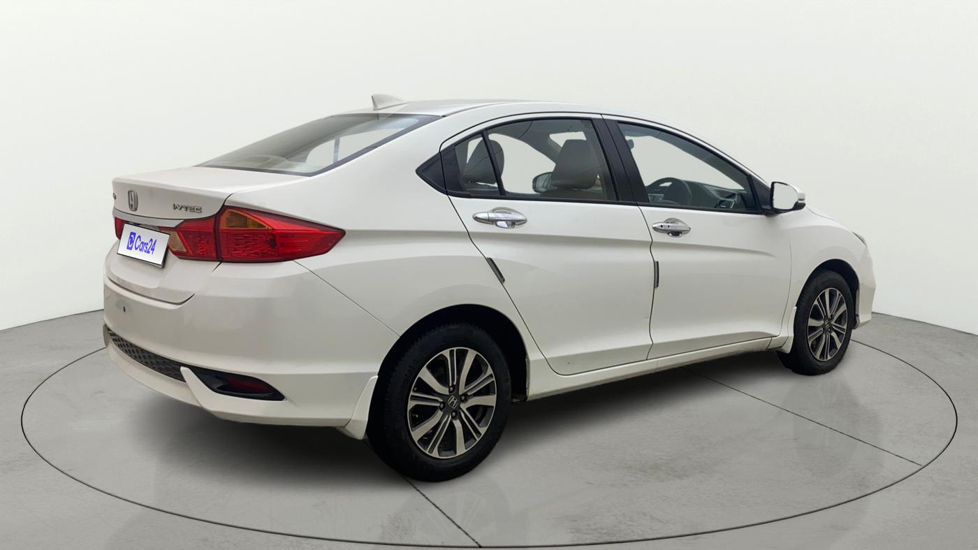 2018 Honda City 1.5L I-VTEC V MT, Petrol, Manual, 1,07,457 km, Right Back Diagonal