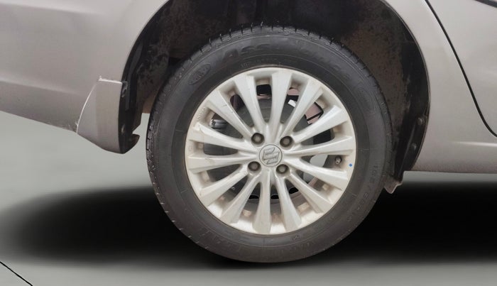 2016 Maruti Ciaz ZXI AT, Petrol, Automatic, 49,723 km, Right Rear Wheel