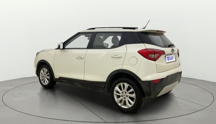 2020 Mahindra XUV300 W8 1.5 DIESEL, Diesel, Manual, 1,04,864 km, Left Back Diagonal