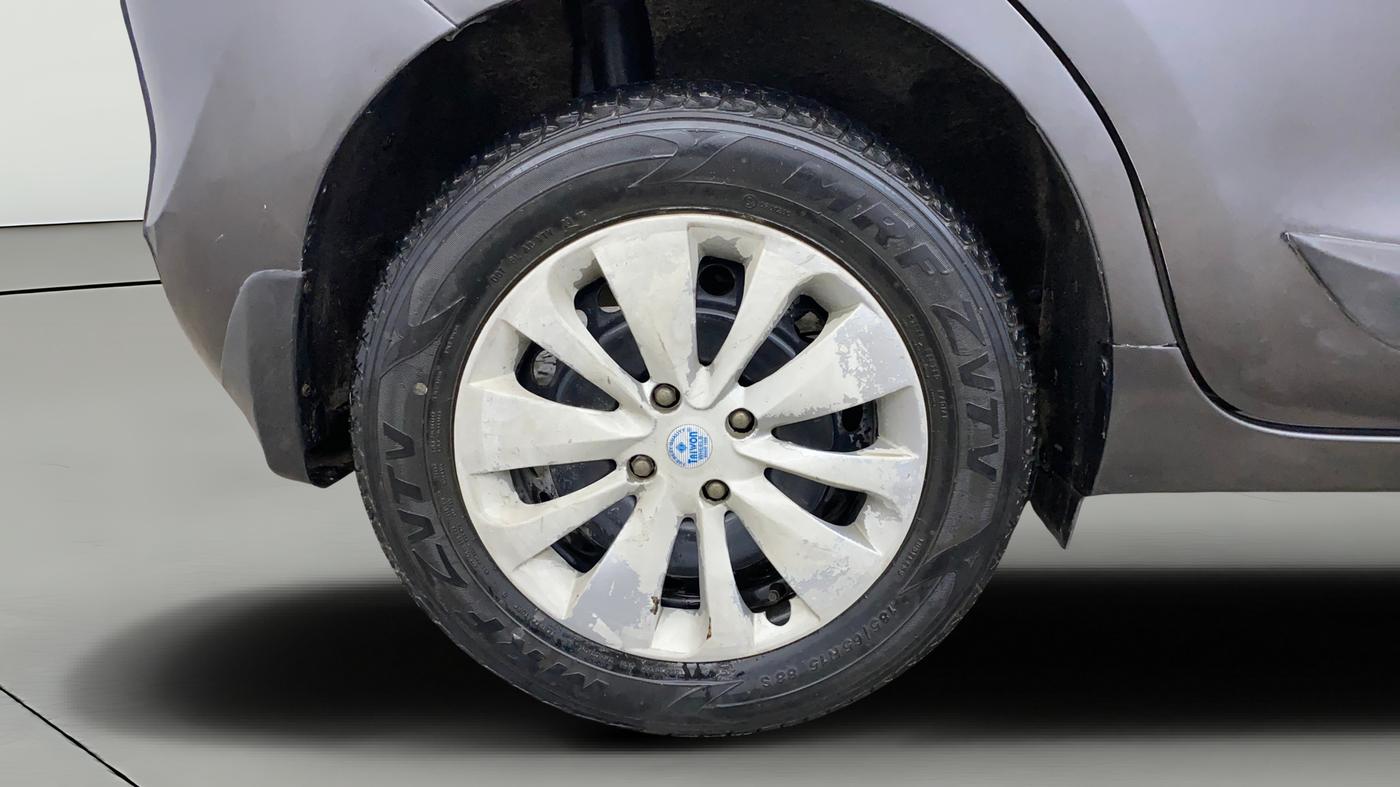 2016 Maruti Baleno DELTA PETROL 1.2, Petrol, Manual, 21,117 km, Right Rear Wheel