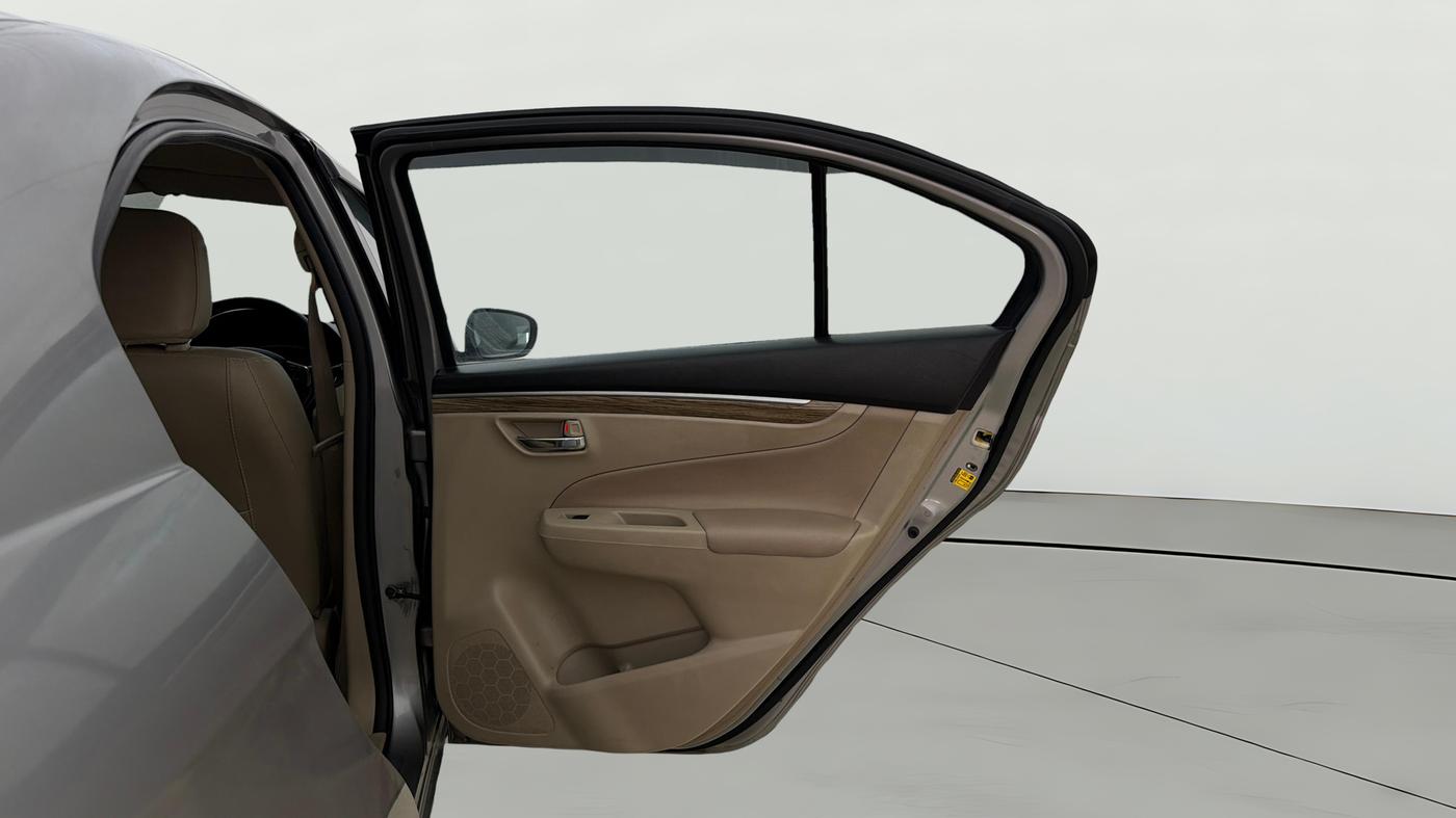 2021 Maruti Ciaz ALPHA  AT 1.5 SHVS PETROL, Petrol, Automatic, 44,856 km, RHS Rear Door