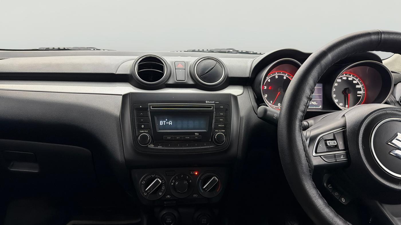2018 Maruti Swift VXI, Petrol, Manual, 15,729 km, Air Conditioner