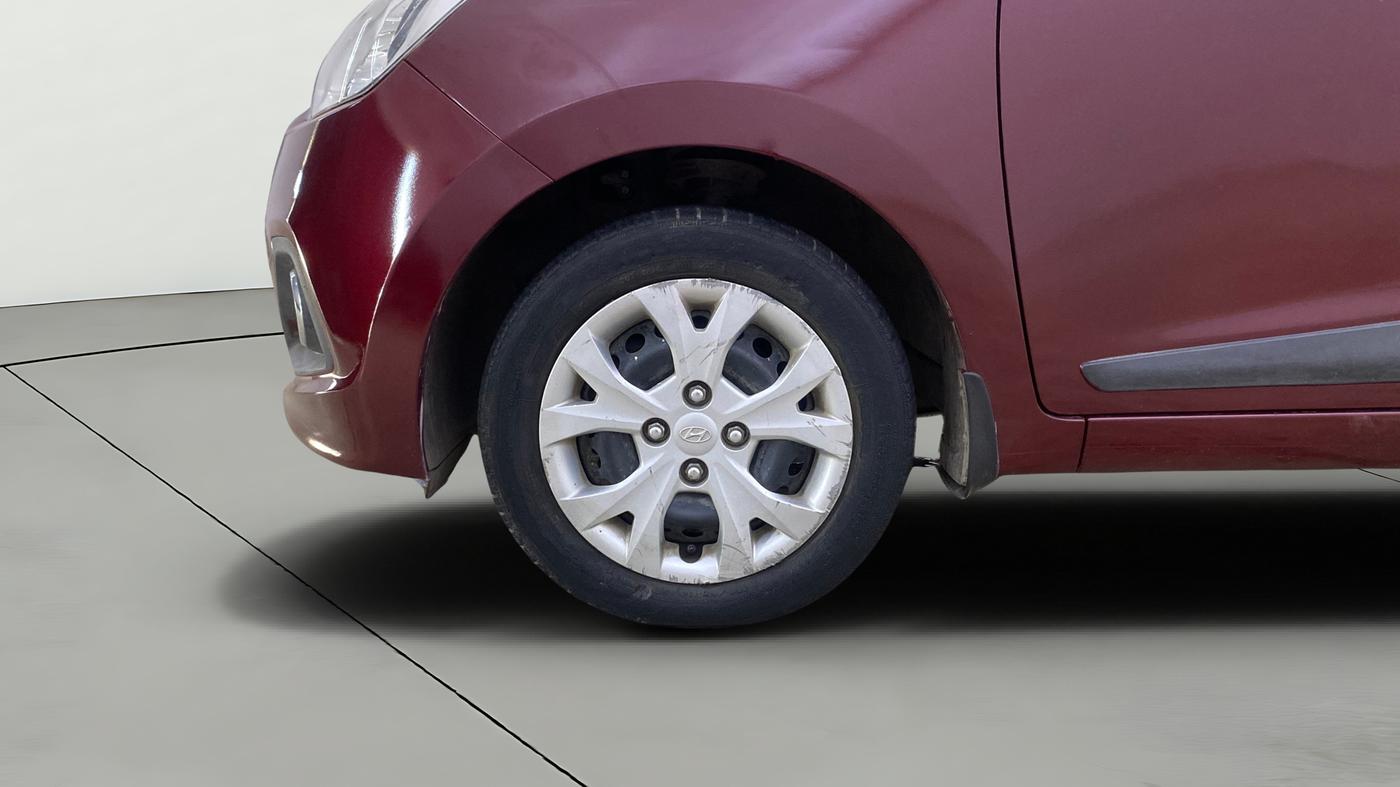 2013 Hyundai Grand i10 SPORTZ 1.2 KAPPA VTVT, Petrol, Manual, 66,349 km, Left Front Wheel