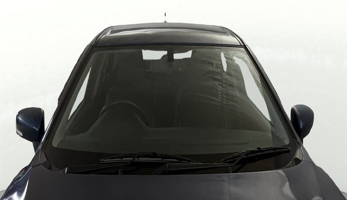 2017 Maruti Baleno ALPHA PETROL 1.2, Petrol, Manual, 34,701 km, Front Windshield