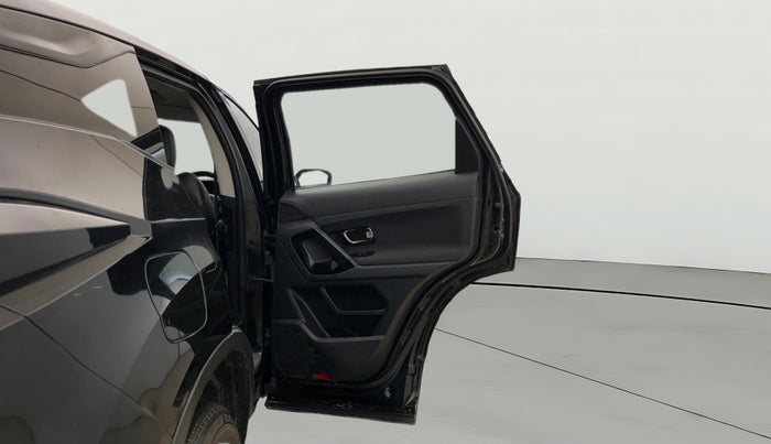 2022 Tata Harrier XT PLUS 2.0L KRYOTEC DARK EDITON, Diesel, Manual, 89,505 km, RHS Rear Door
